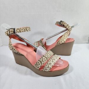 Crocs LEIGH Graphic Wedge Sandals Stucco Tumbleweed Tan Pink  Platform Womens 7